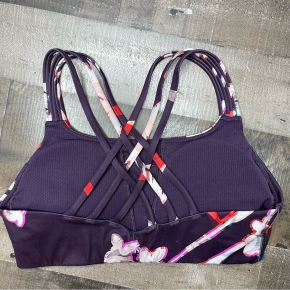 ATHLETA Hyper Focused Purple Floral Sports Bra size Small - Picture 4 of 10